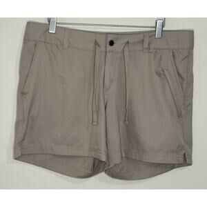 Magellan Women's Shorts Size Large Quick Dry 5.5" Long Fishing Hiking Tan Khaki